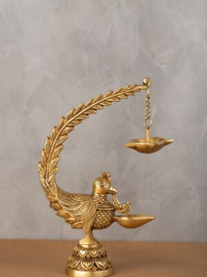Peacock lamp