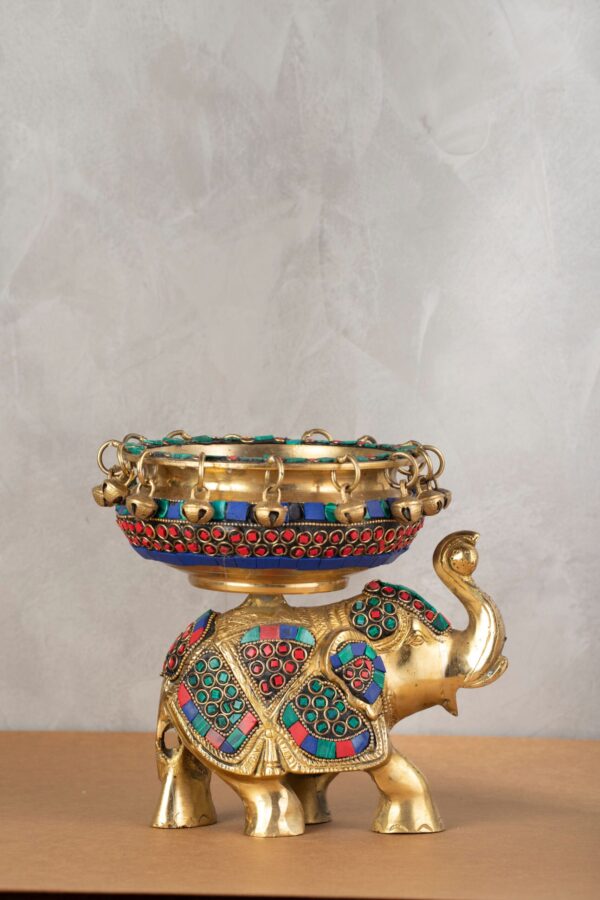 PR-BR-004A Elephant Urli Stone Finish
