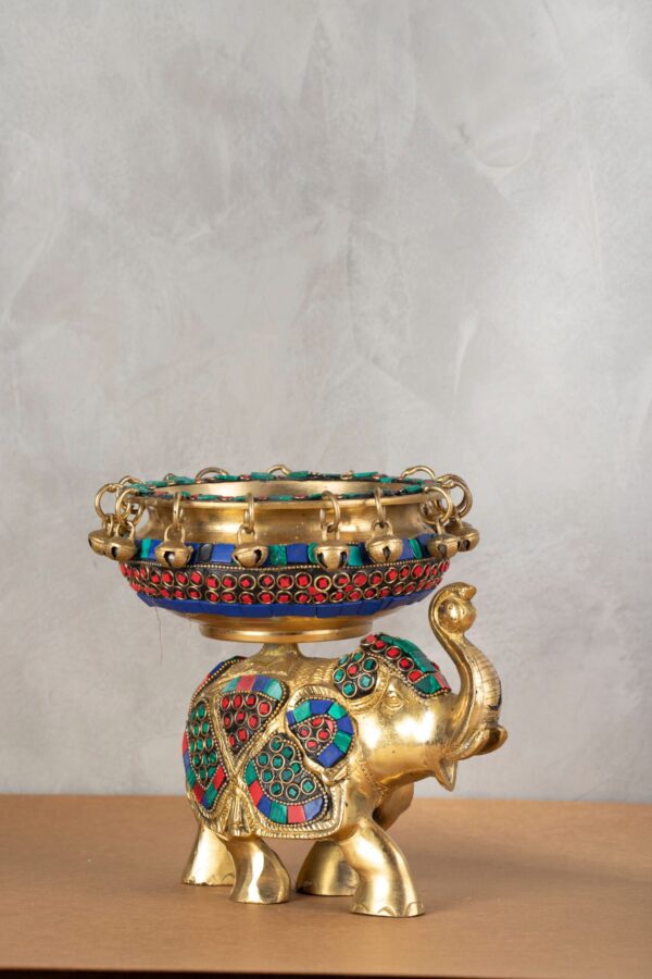 PR-BR-004B Elephant Urli Stone Finish