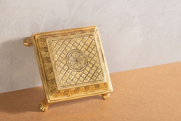 PR-BR-016B Square Table