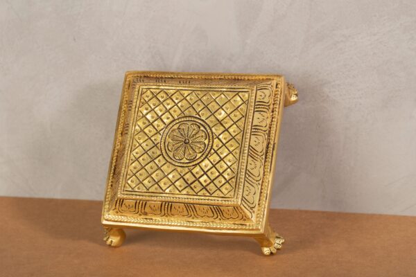 PR-BR-016E Square Table