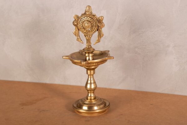 PR-BR-063B Standing Chakra Lamp